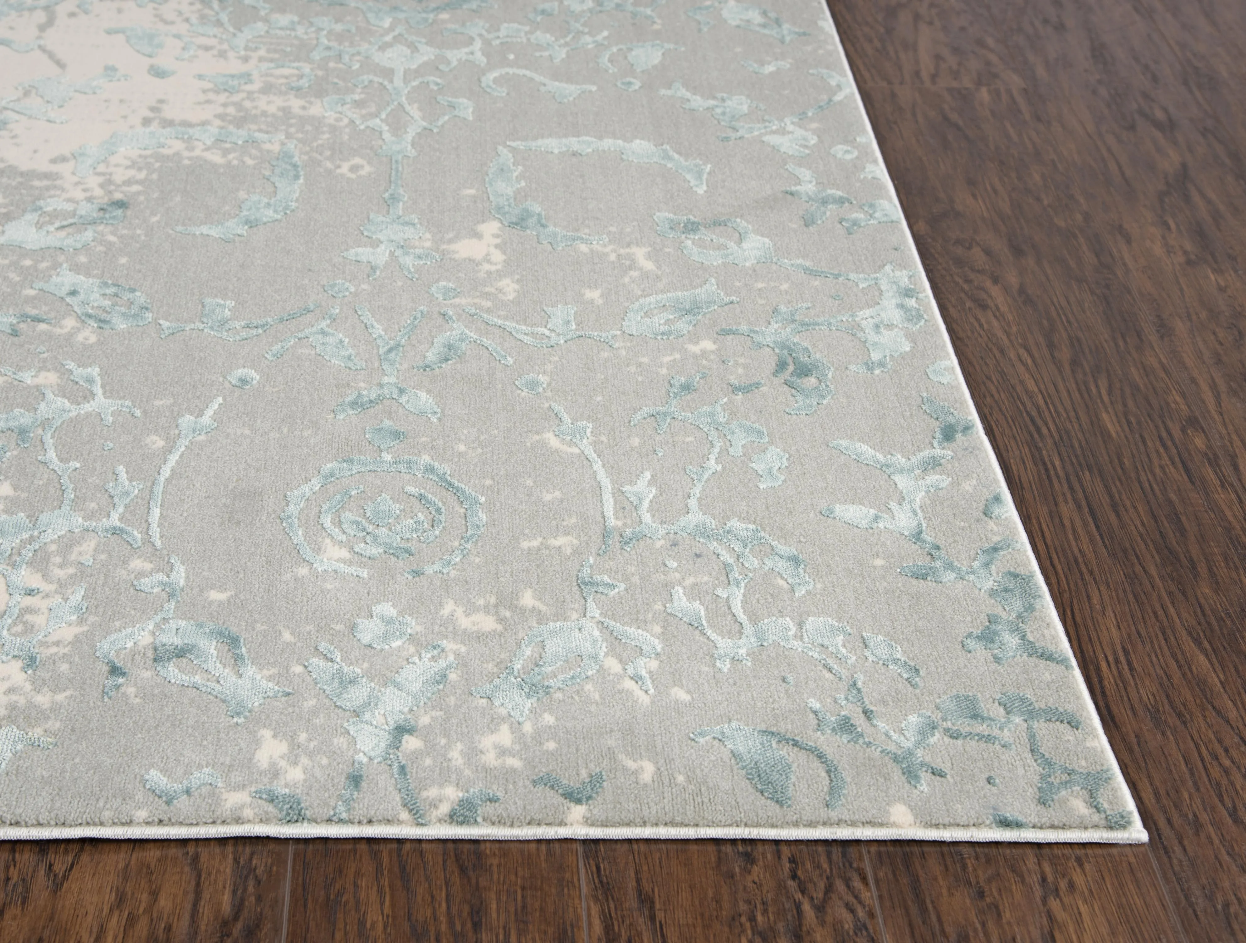 Chelsea Gray/Blue Vine/Scroll Polyester 2'7" x 9'6" Runner Rug