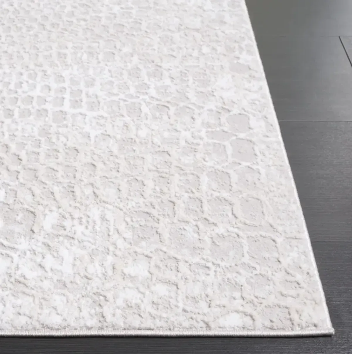 CARTER 200 IVORY  5'-3' x 7'-6' Medium Rectangle Rug