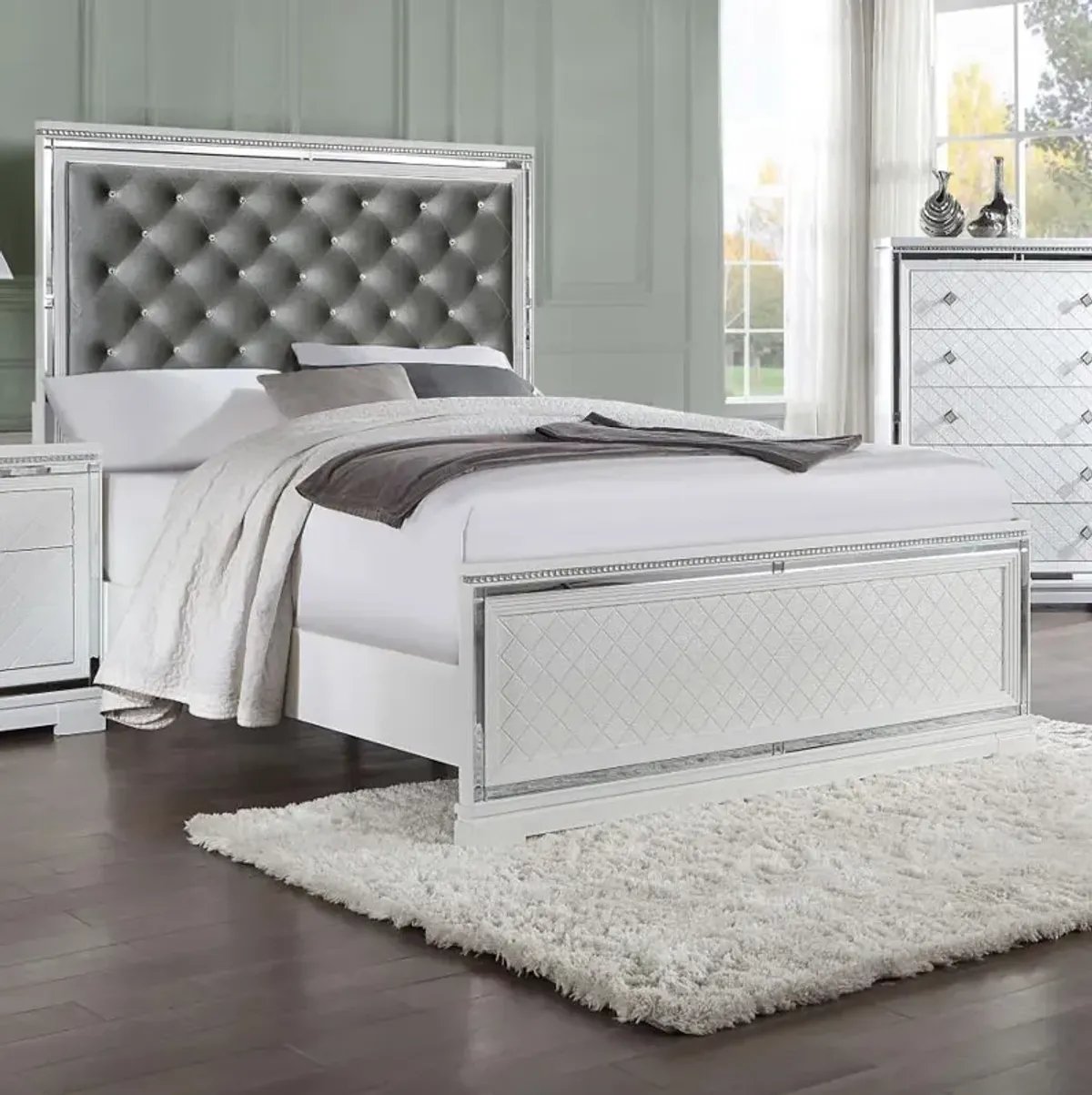 Eleanor Upholstered Tufted Bed White