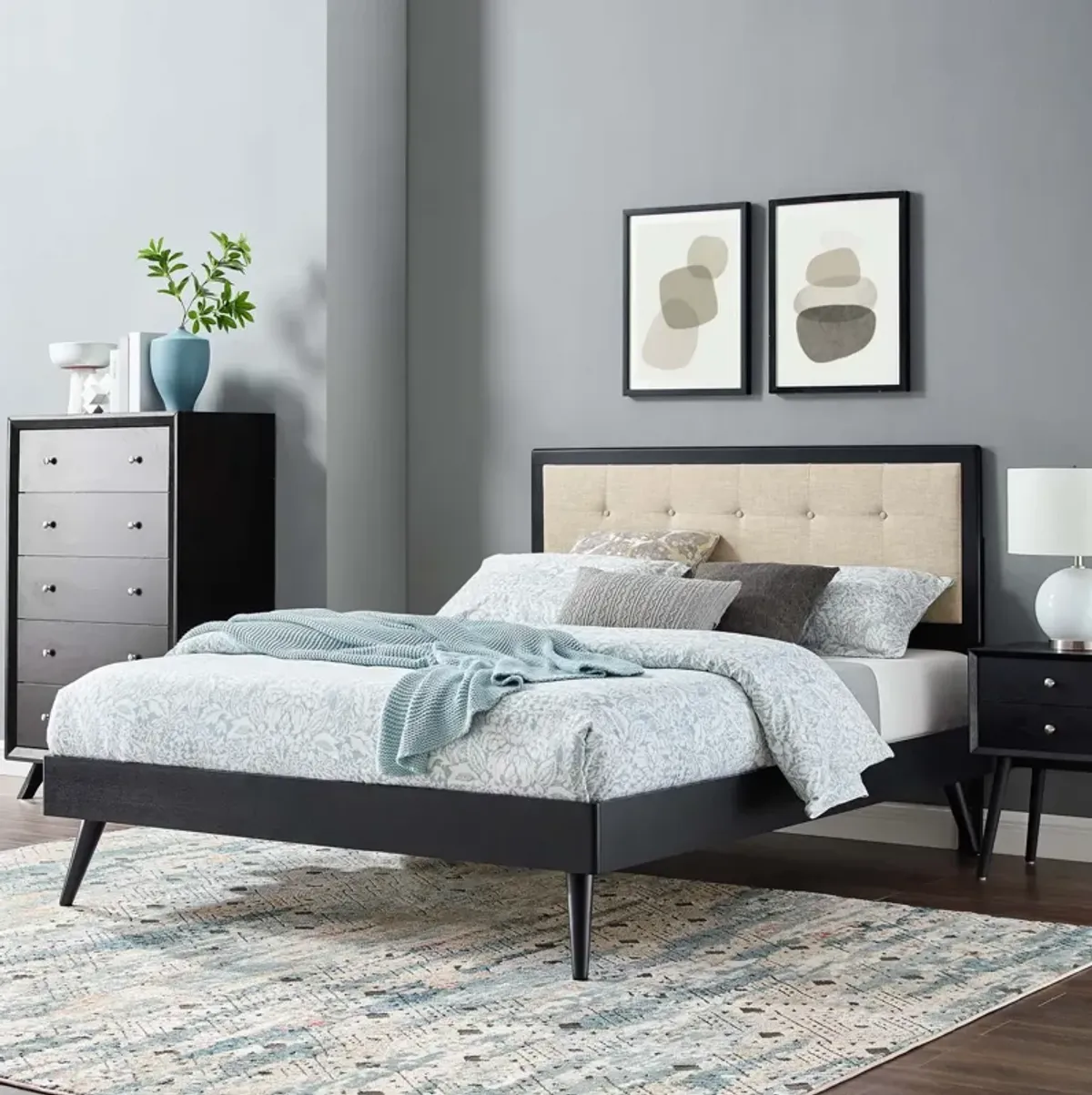 Willow King Wood Platform Bed With Splayed Legs