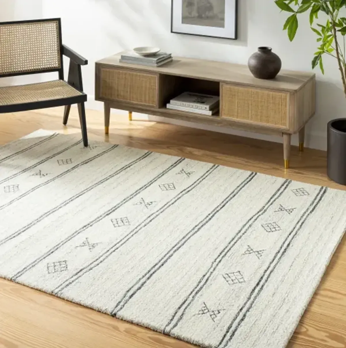 Granada GND-2351 8' x 10' Hand Made Rug