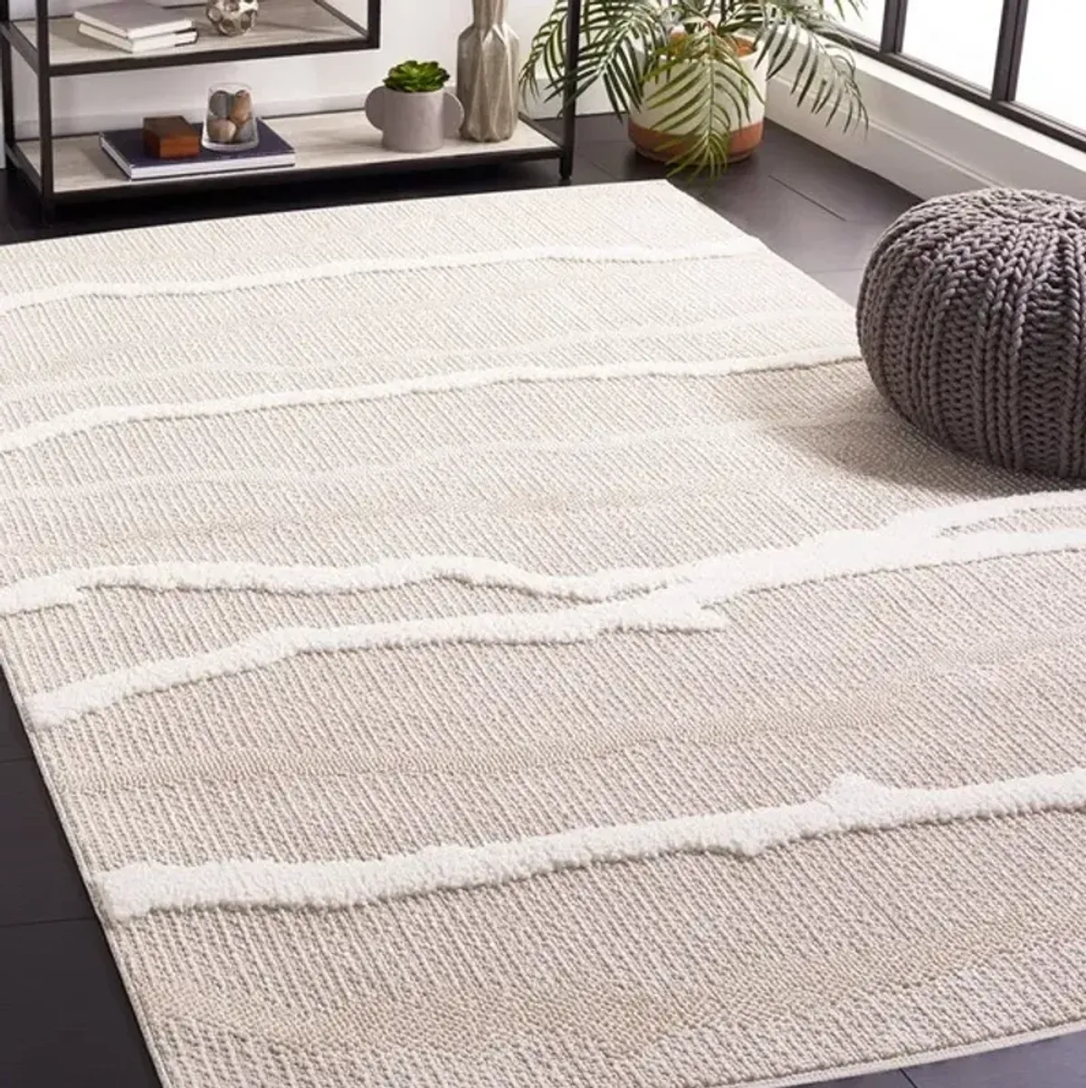 TRENDS 112 Beige 3' X 3' Square Square Rug