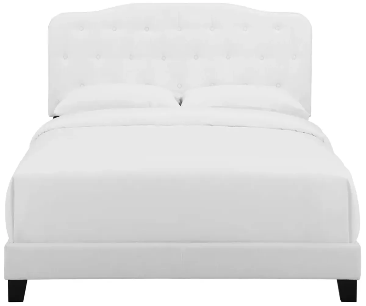 Amelia Full Upholstered Fabric Bed