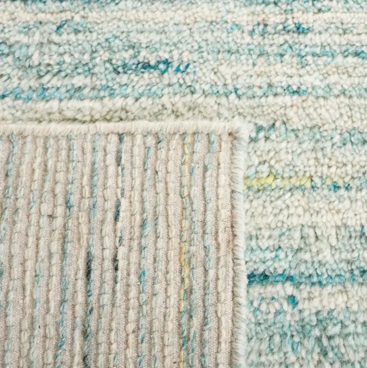 CASABLANCA 792 TURQUOISE  2'-3' x 7' Runner Rug