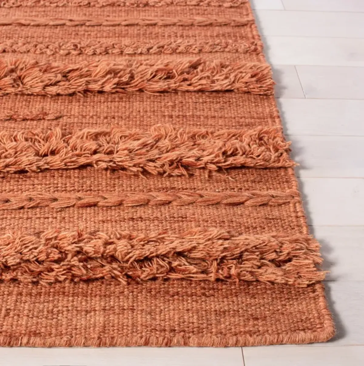 VERMONT 901 RUST  2'-3' x 7' Runner Rug