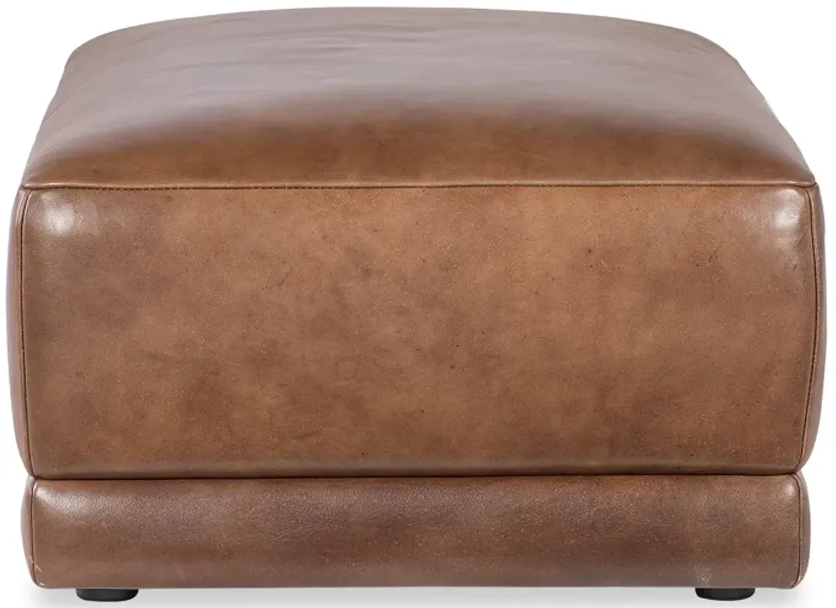 Fleetwood Ottoman