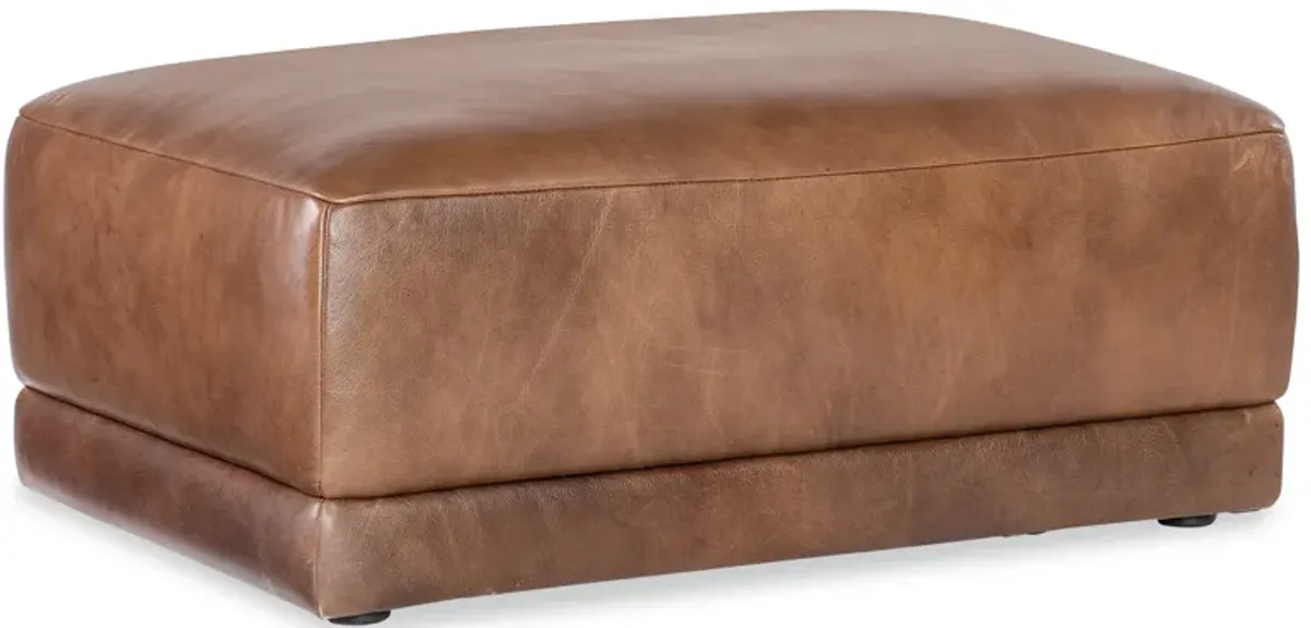 Fleetwood Ottoman