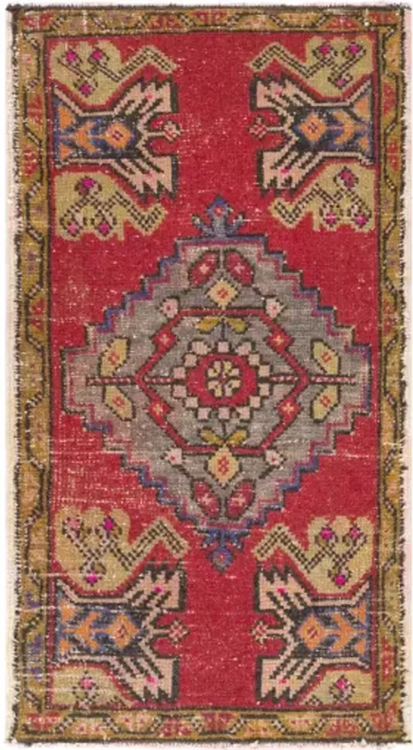 One of a Kind 1'9'' x 3'3'' Rug