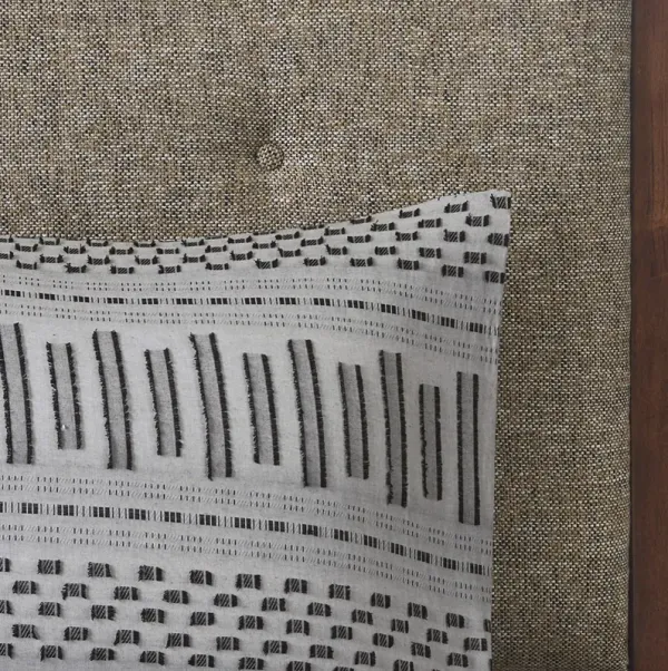 INK+IVY Rhea Grey/Black Cotton Jacquard Duvet Cover Mini Set