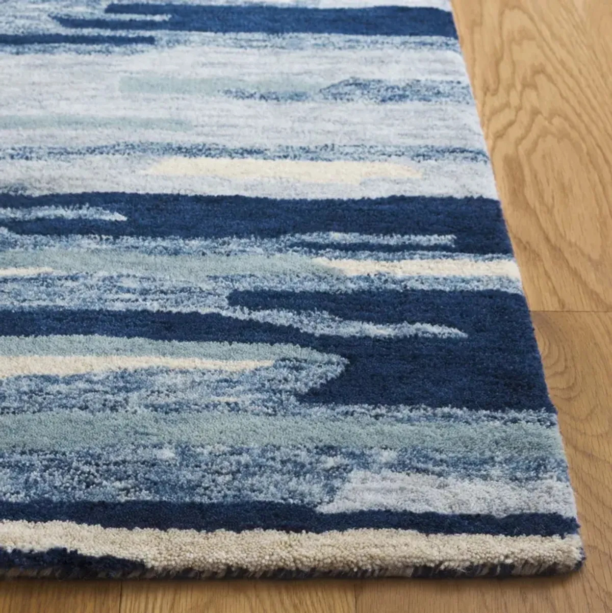 BELLAGIO 201 BLUE  2'-3' x 8' Runner Rug