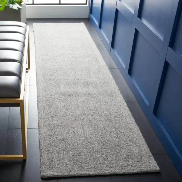 METRO Hand Tufted 2'-3' x 7' runner