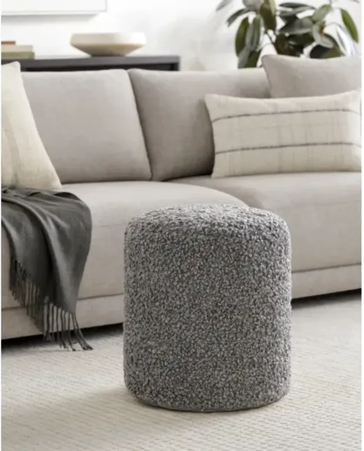 Mohave MHPF-001 18"H x 16"W x 16"D Pouf