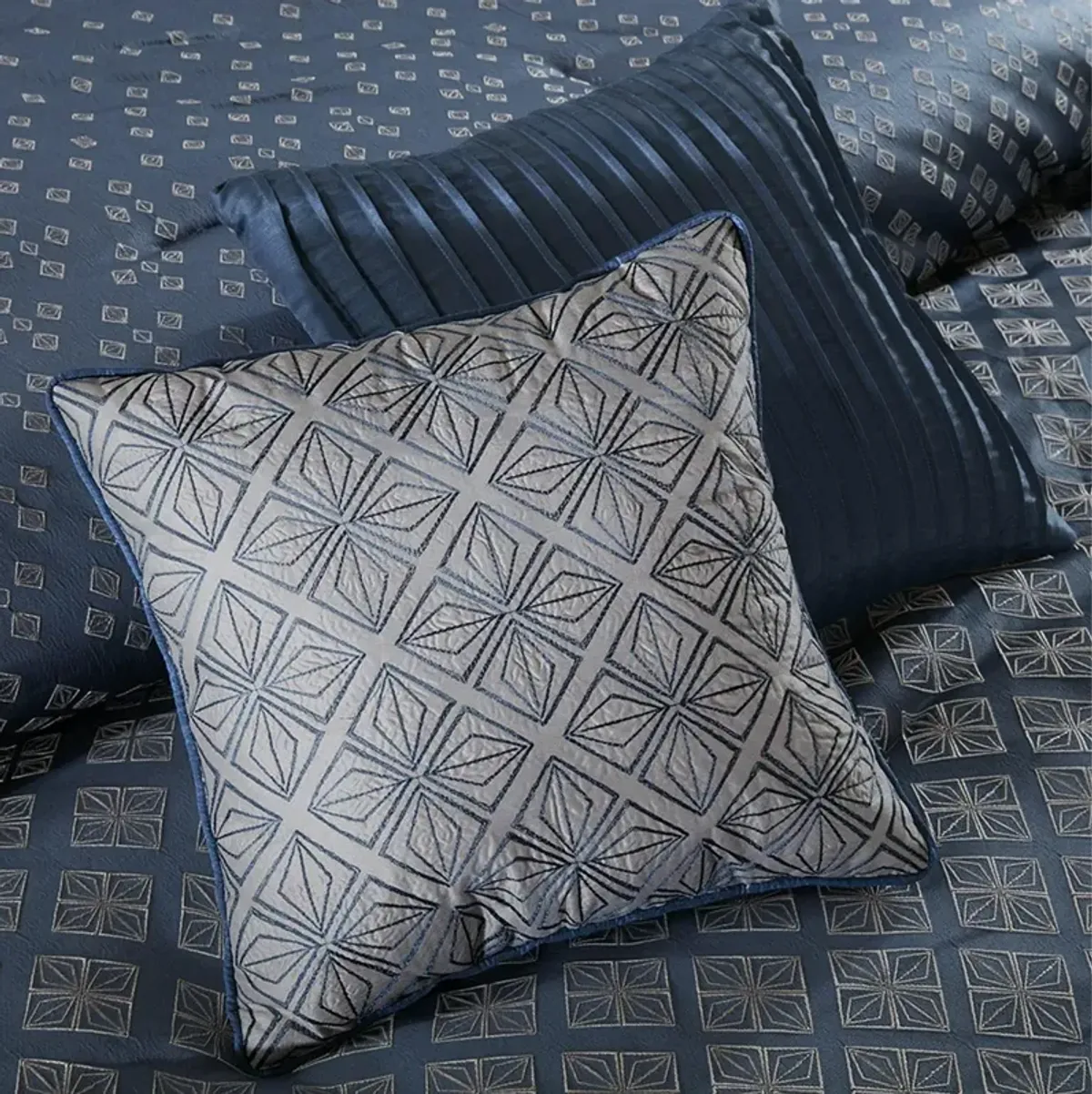 Madison Park Biloxi Navy 7 Piece Comforter Set