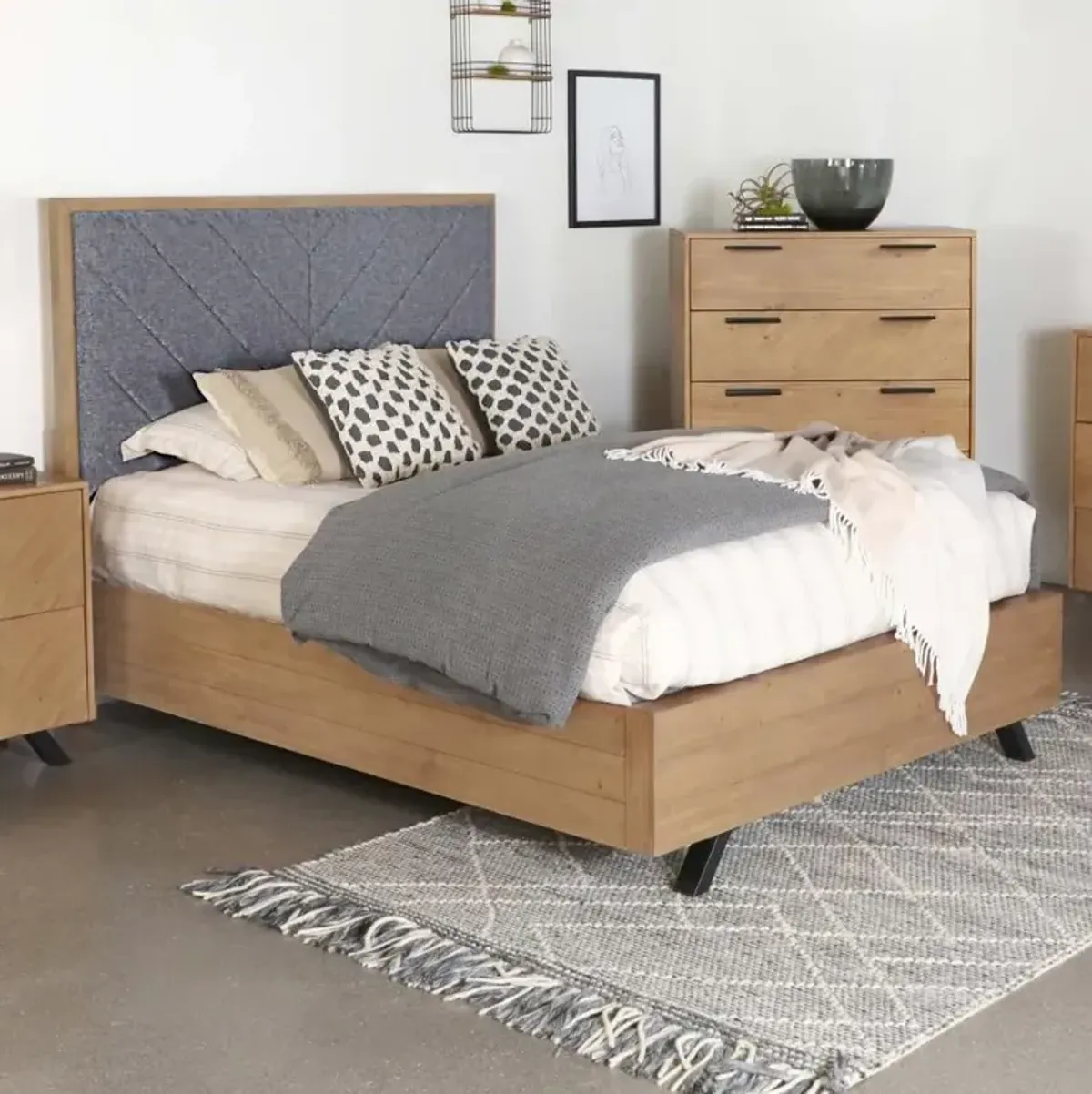 Taylor Upholstered Panel Bed