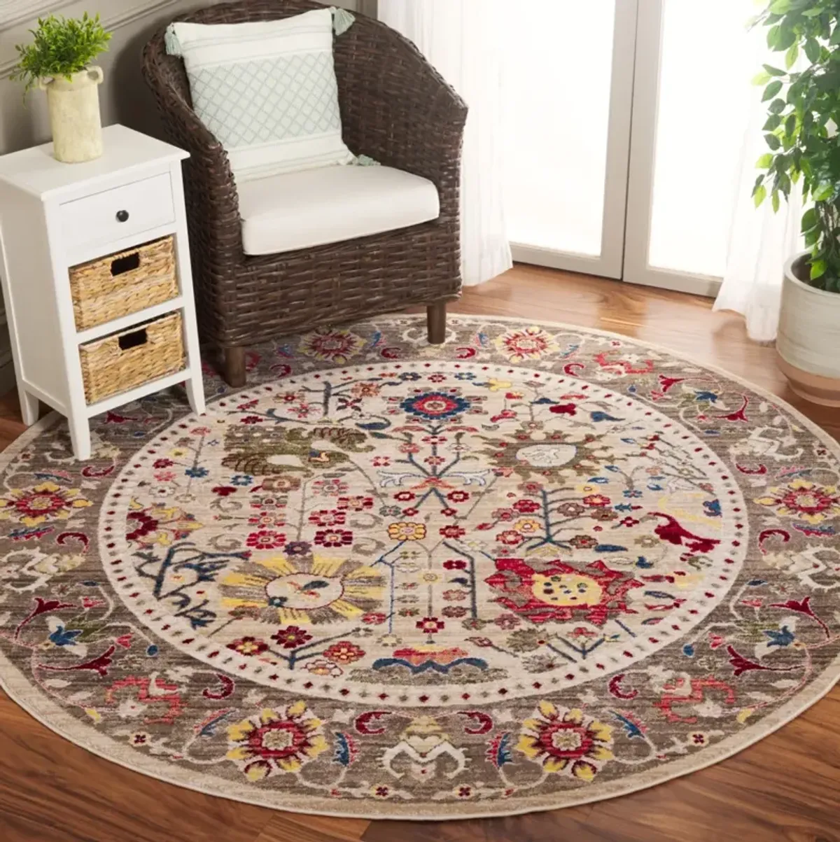 KASHAN 303 BEIGE  5'-1' x 5'-1' Round Round Rug