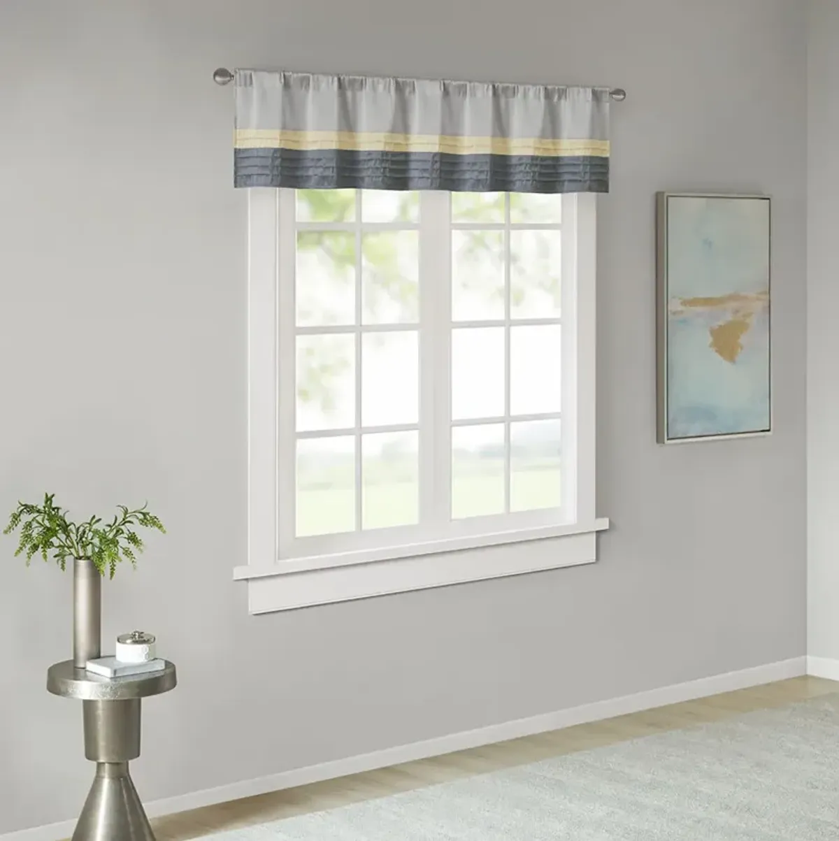 Madison Park Amherst Yellow Polyoni Pintuck Valance