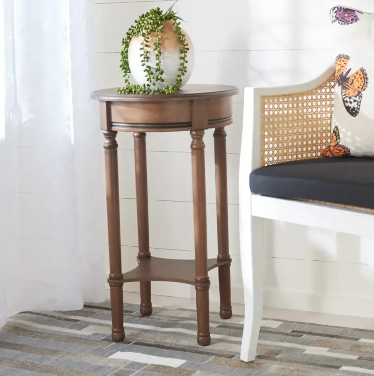 TINSLEY ROUND ACCENT TABLE