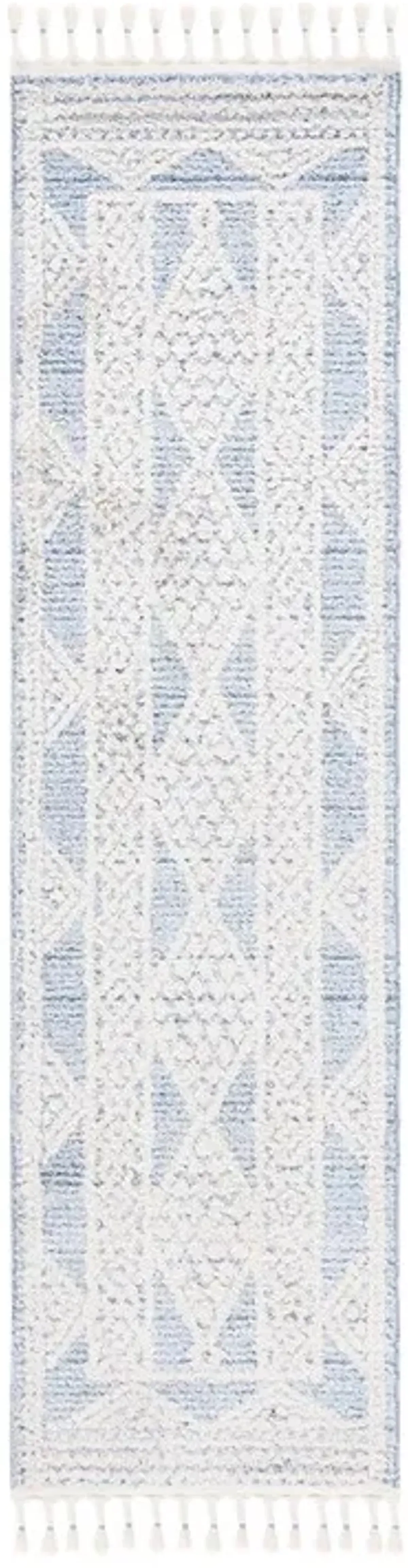 CHAPEL 404 2'-2' X 8' Runner Rug