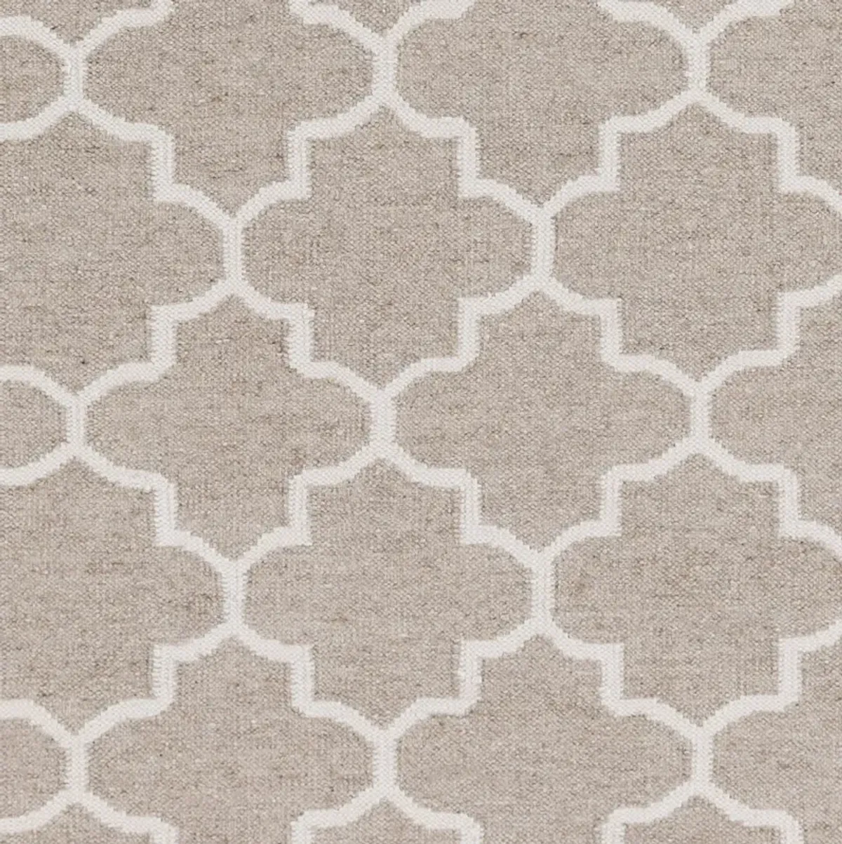 Isle ISL-3002 3'3" x 5'3" Hand Made Rug