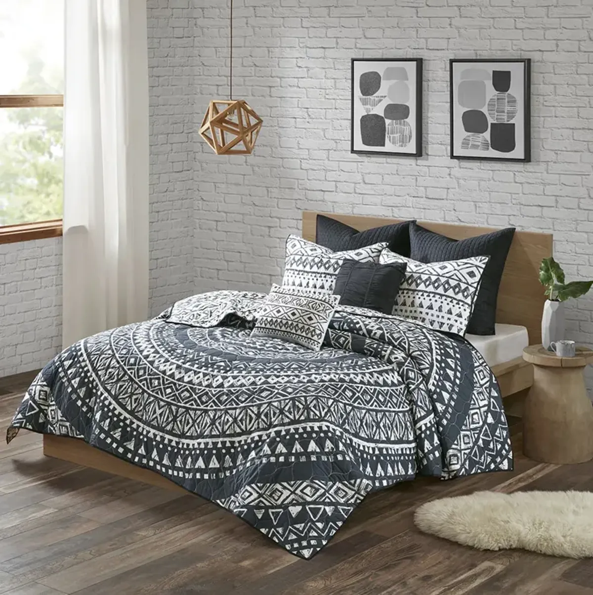 Urban Habitat Larisa Black 7 Piece Reversible Cotton Quilt Set with Euro Shams and Throw Pillows