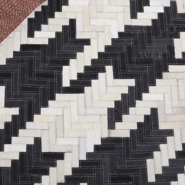 STUDIO LEATHER Hand Woven 3' x 5' area rug