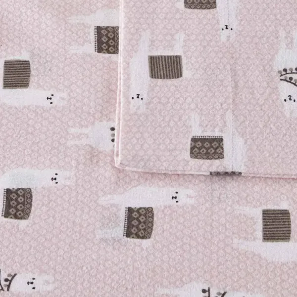 Intelligent Design Cozy Soft Pink Llamas Cotton Flannel Printed Sheet Set