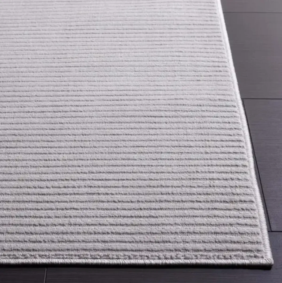 SAYLOR 104 Grey  2' X 8' Runner Rug