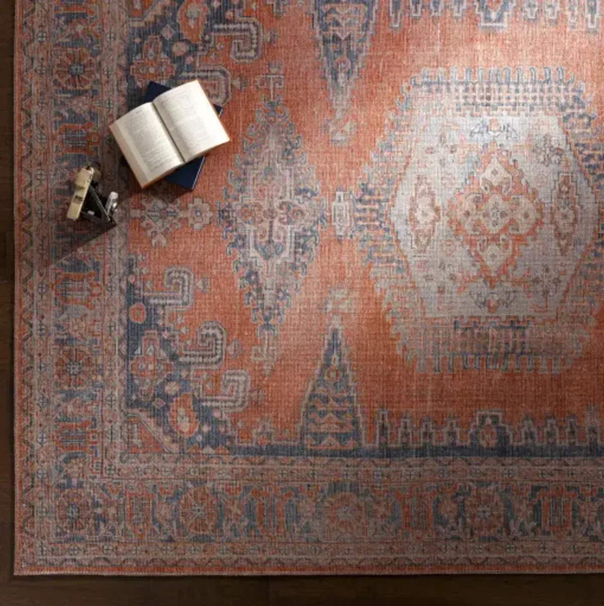 Colin CLN-2306 2'7" x 10' Rug