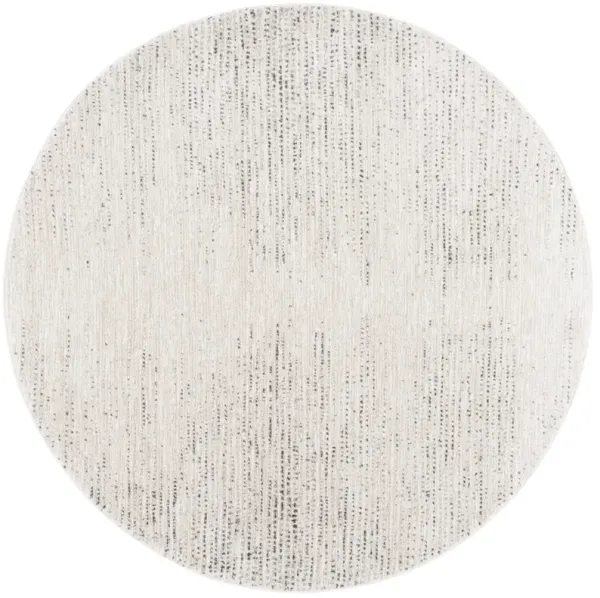 NORTHPORT 422 IVORY  6'-7' x 6'-7' Round Round Rug