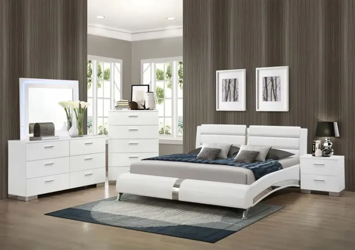 Jeremaine 5-piece Queen Bedroom Set with LED Mirror Glossy White