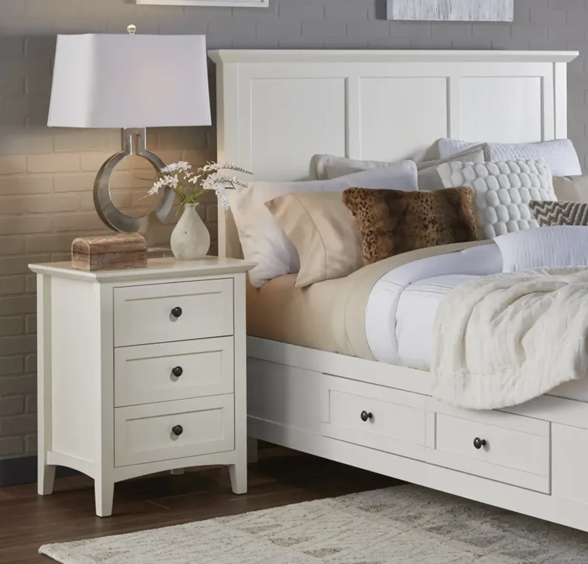 Paragon Three Drawer Nightstand in White