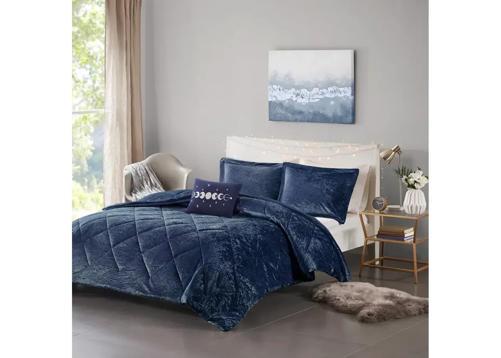 Intelligent Design Felicia Navy Velvet Comforter Set