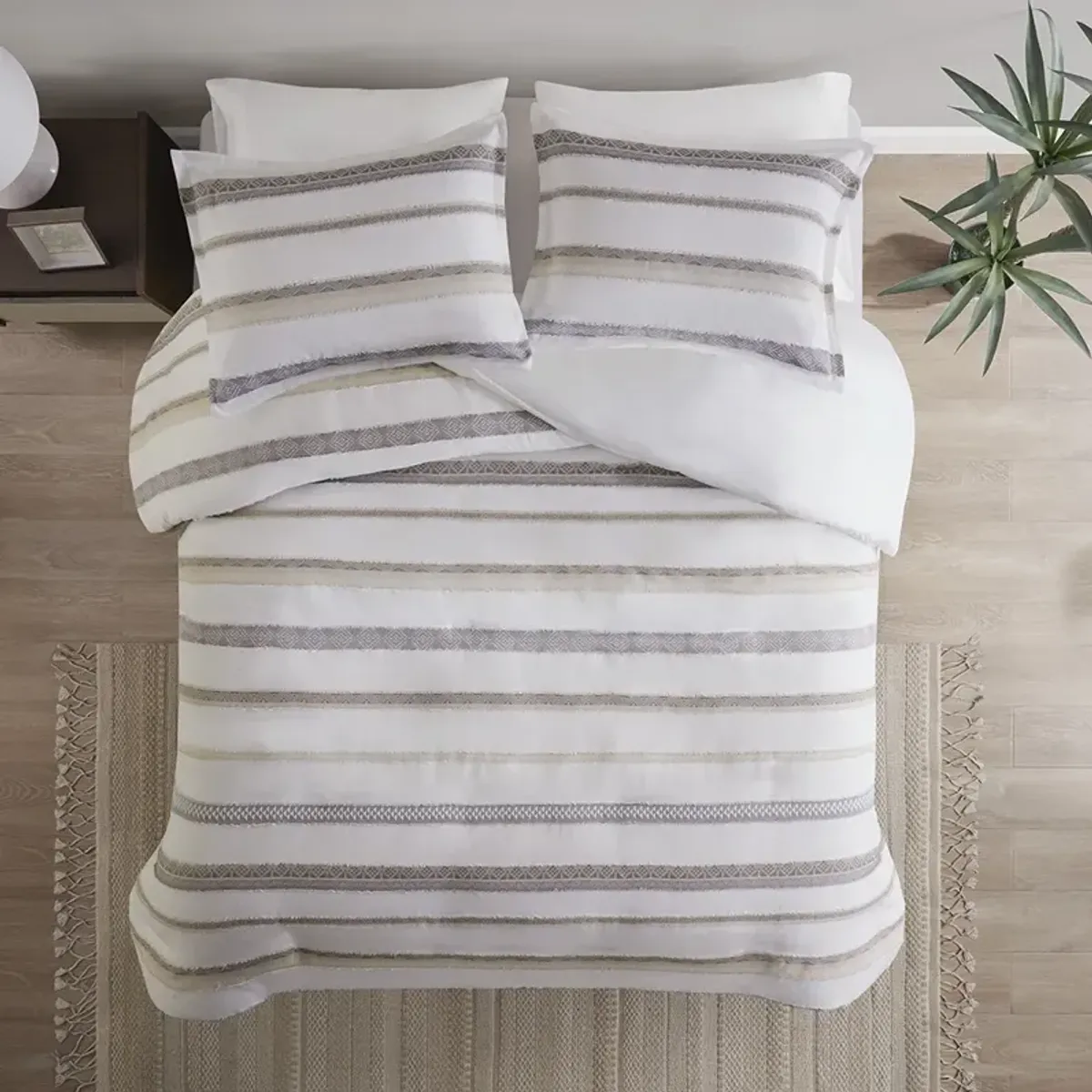 Madison Park Langley Neutral 3 Piece Clipped Jacquard  Duvet Cover Set