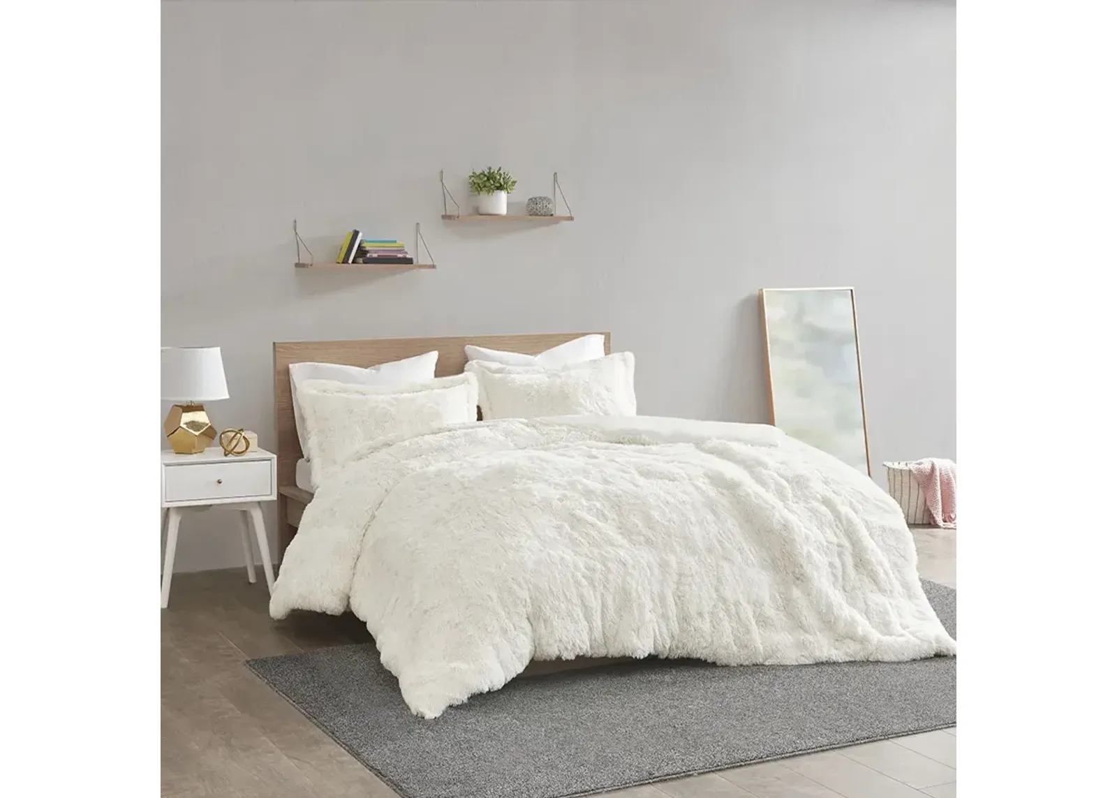 Intelligent Design Malea Ivory Shaggy Fur Duvet Cover Set