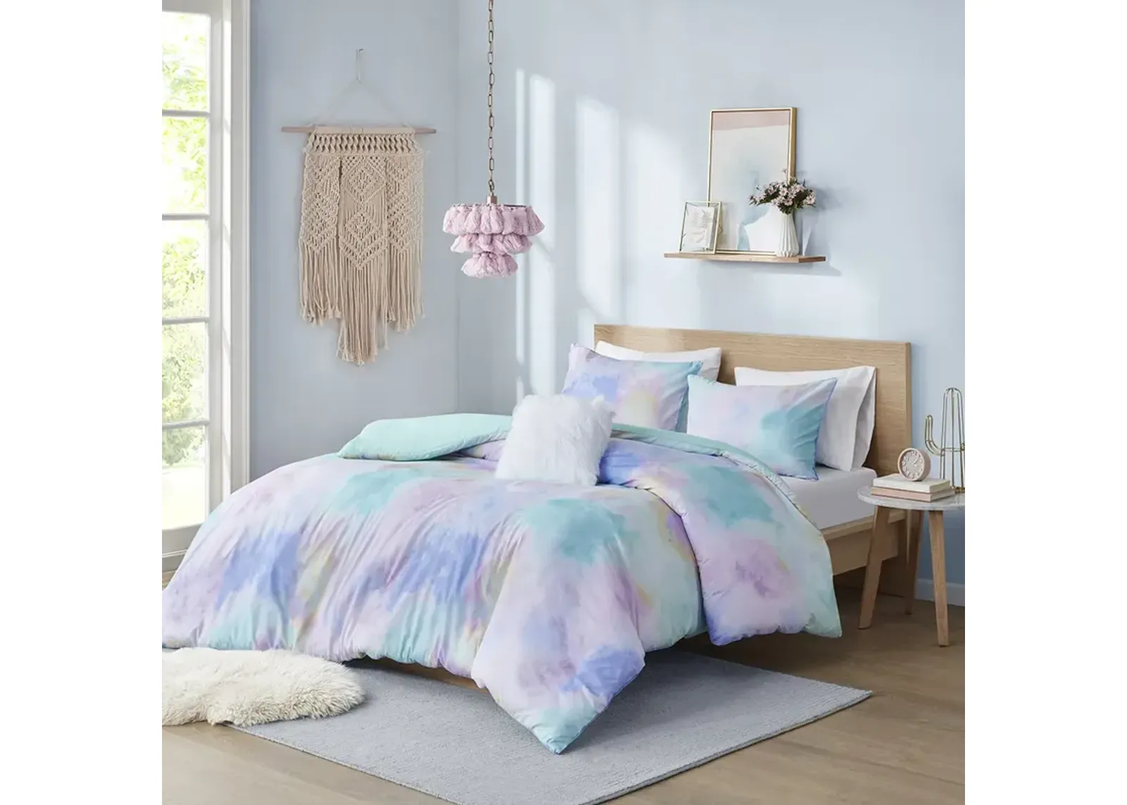 Intelligent Design Cassiopeia Aqua Watercolor Tie Dye Printed Duvet Cover Set with Throw Pillow