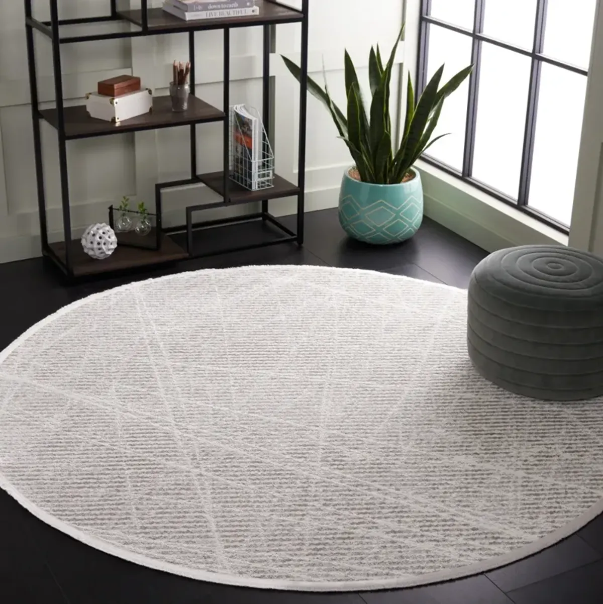 MILA 236 GREY  6'-7' x 6'-7' Round Round Rug