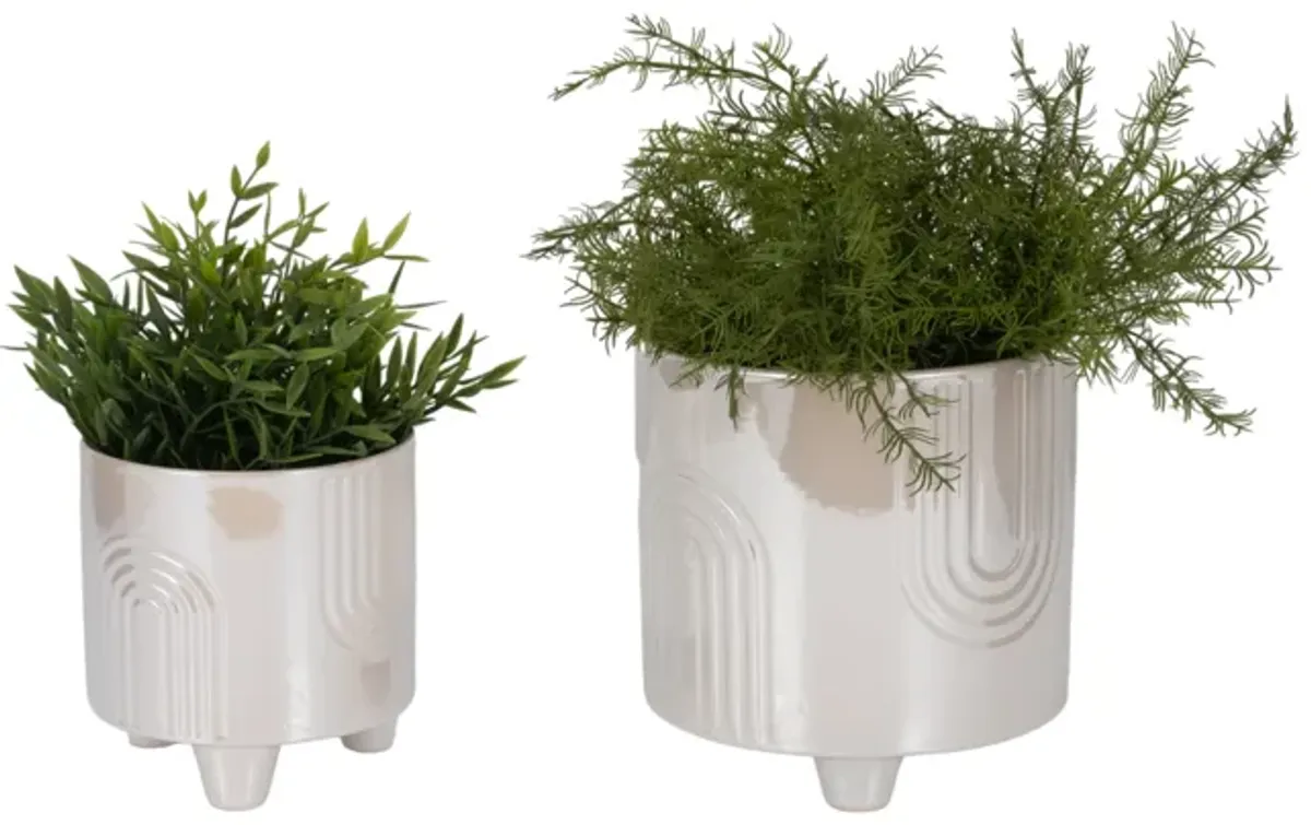 S/2 6/8" Iridescent Bravais Footed Planters, Ivory