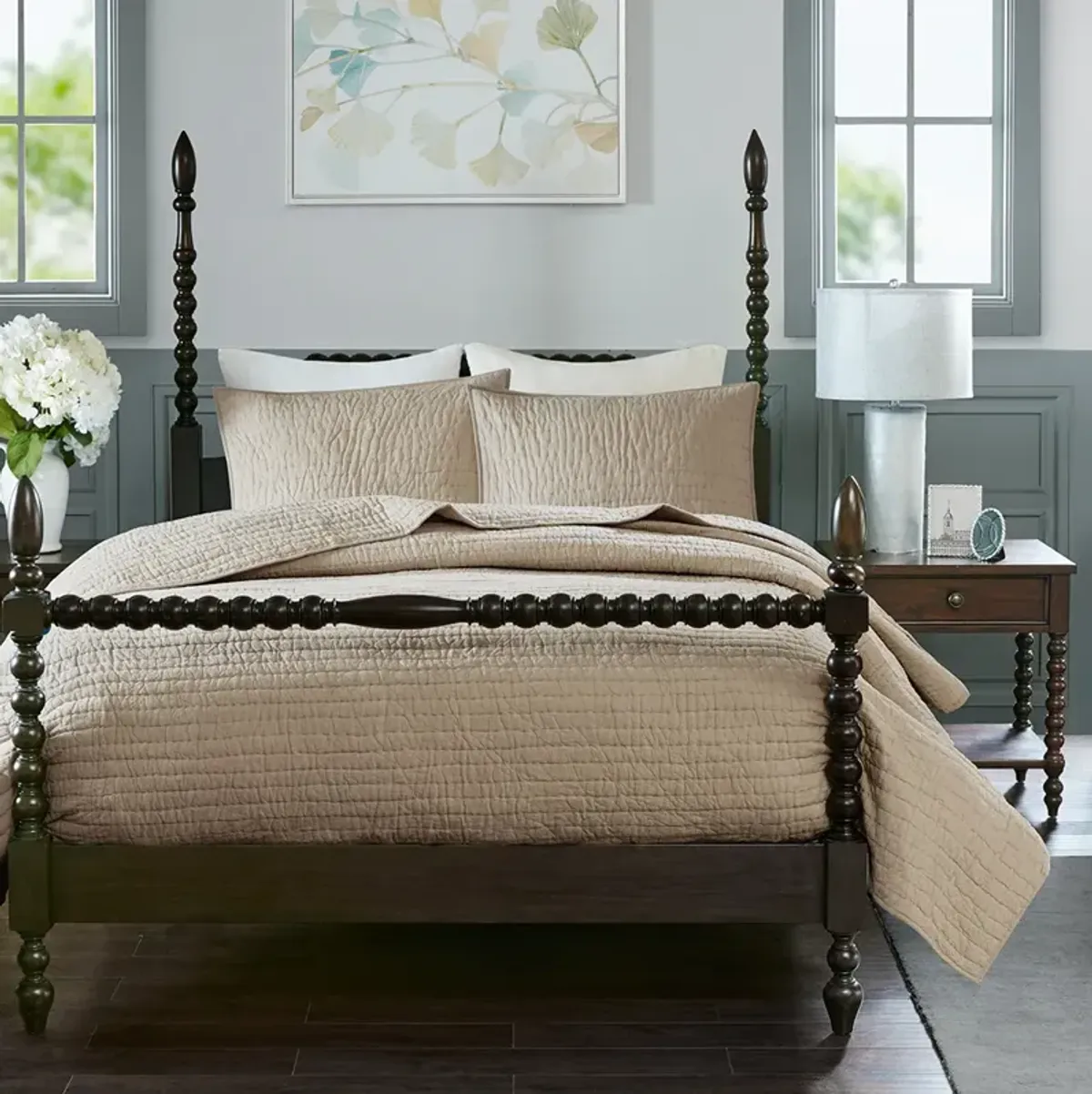 Madison Park Signature Serene Linen 3 Piece Hand Quilted Cotton Quilt Set