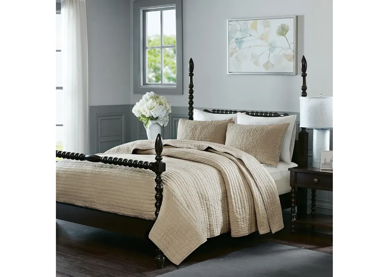 Madison Park Signature Serene Linen 3 Piece Hand Quilted Cotton Quilt Set