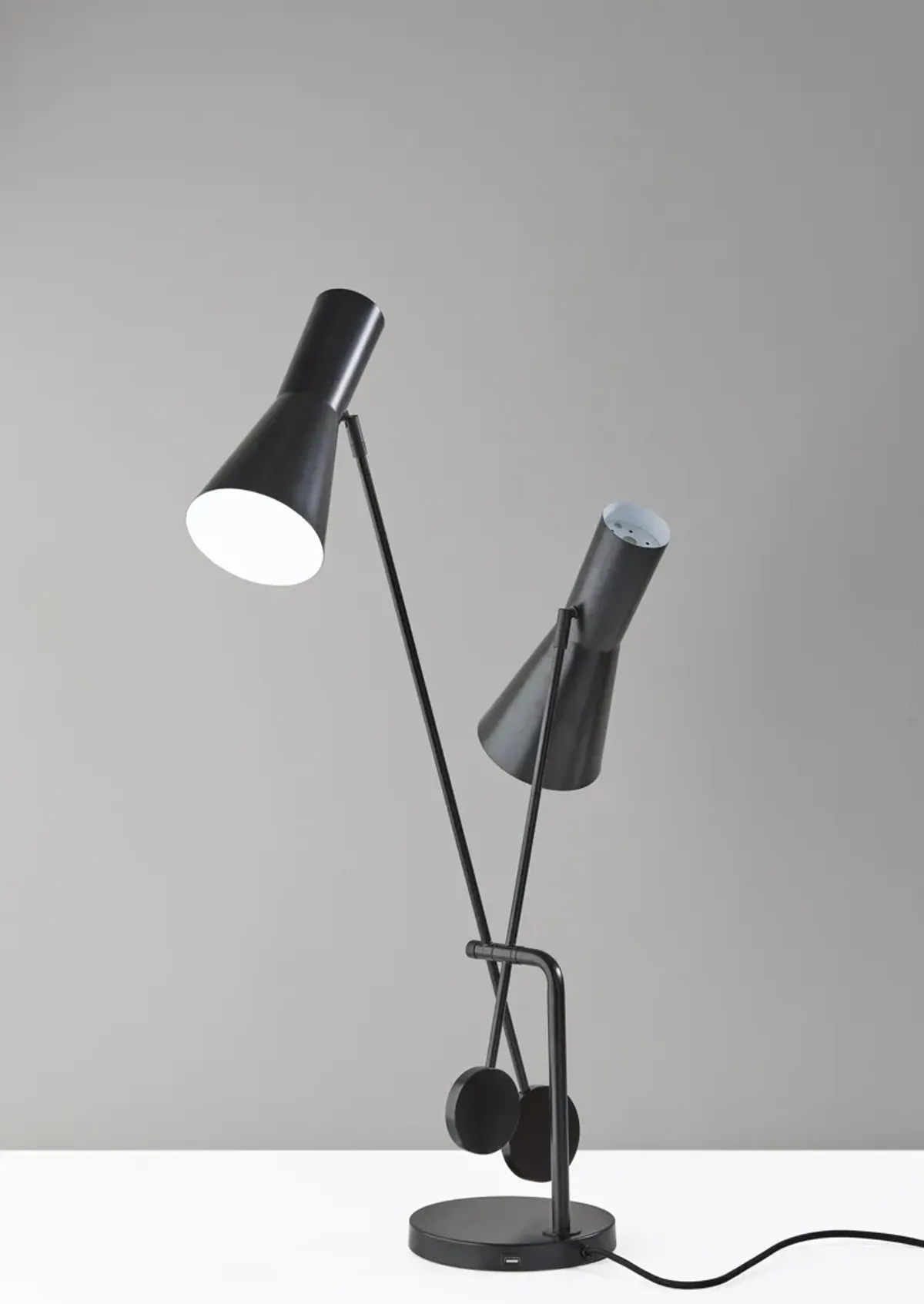 Bond Desk Lamp