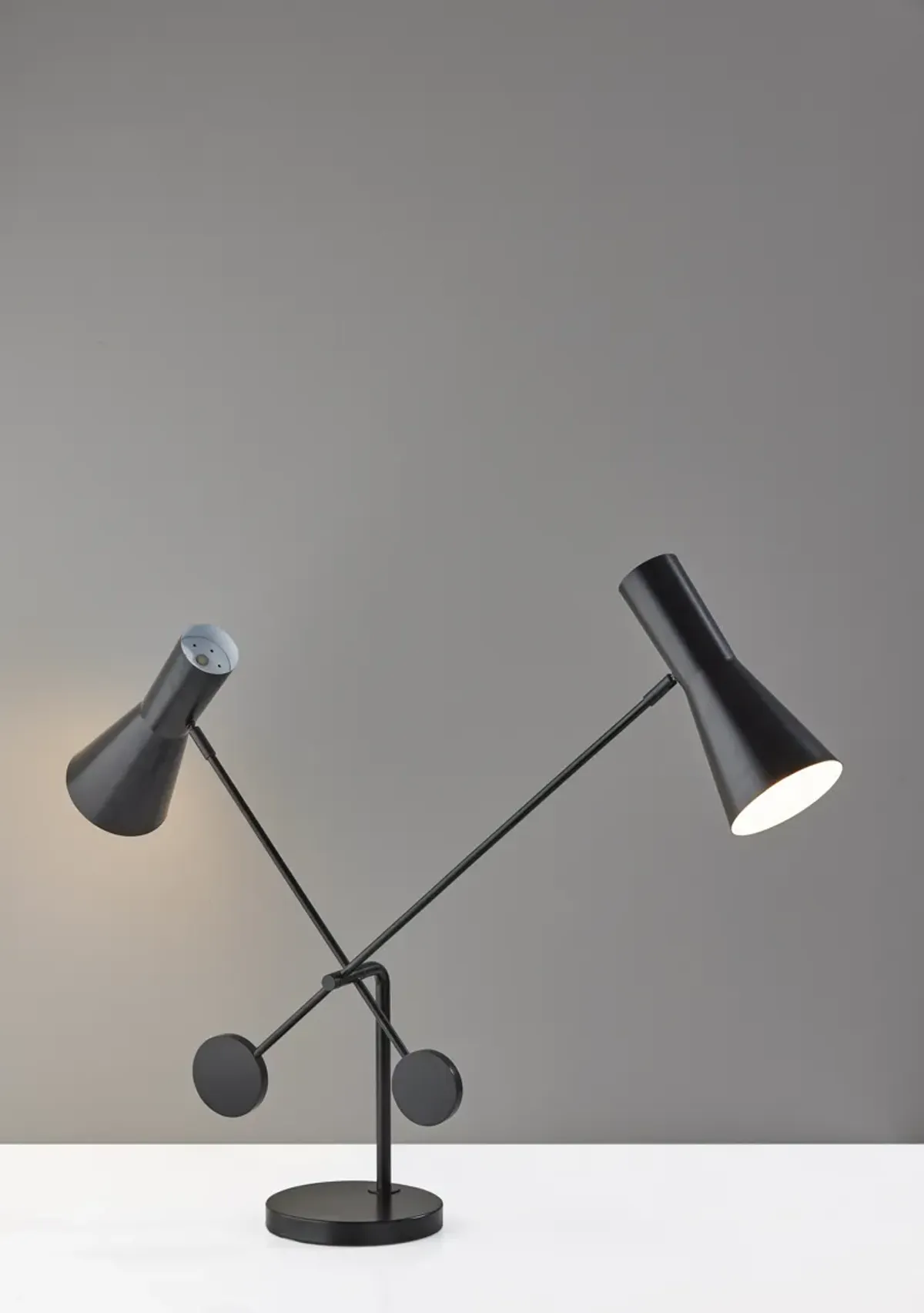 Bond Desk Lamp