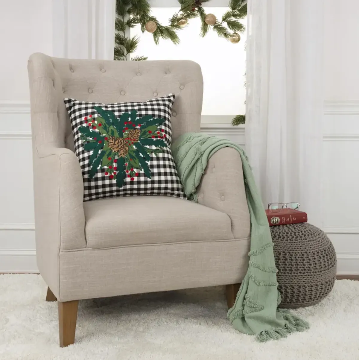 HOLIDAY 2022 Plaid Green Pillow