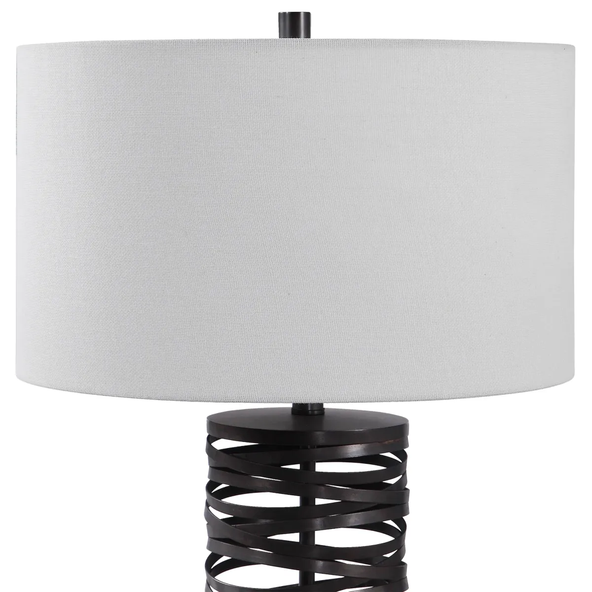 Alita Rust Black Table Lamp