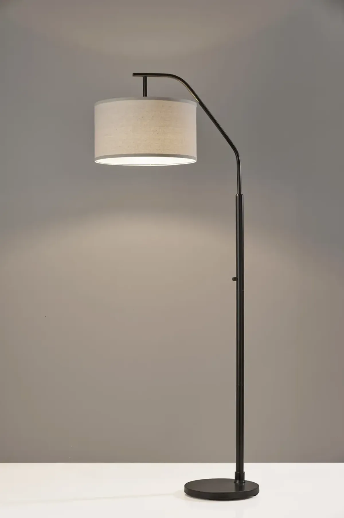 Max Floor Lamp