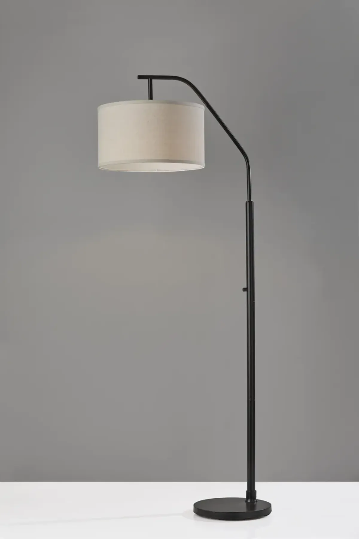 Max Floor Lamp