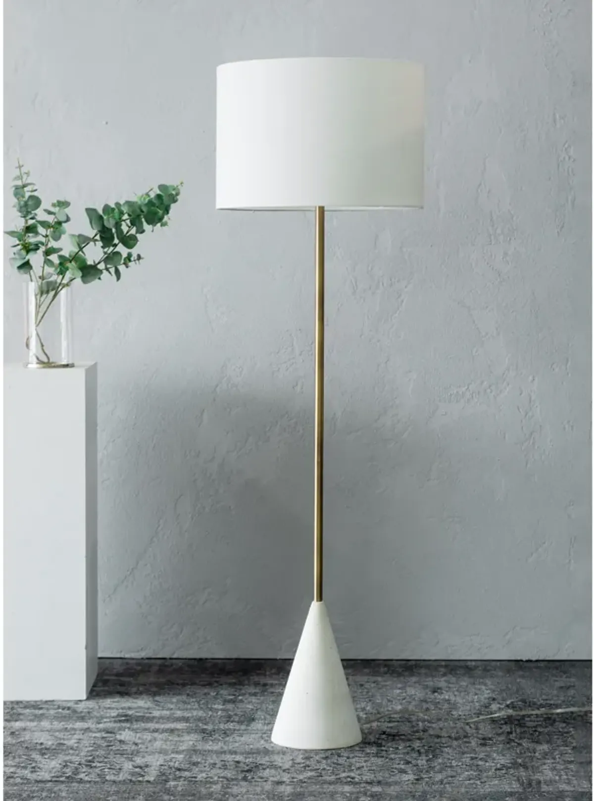 Lacuna Floor Lamp