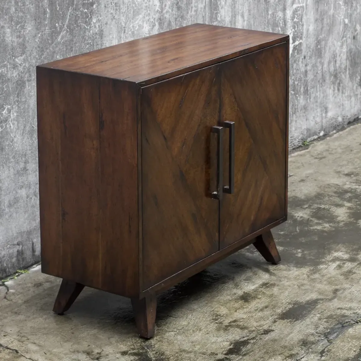 Liri Mid-Century Accent Cabinet