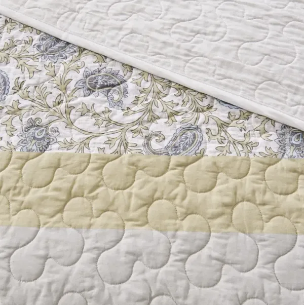 Madison Park Dawn Yellow 6 Piece Cotton Percale Quilt Set with Throw Pillows