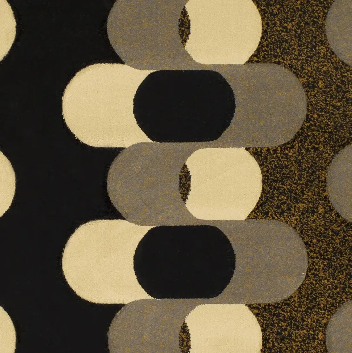 Majestic MAJ-1015 2'2" x 3'3" Machine Woven Rug