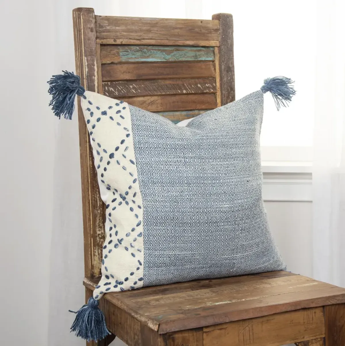 Indoor/Outdoor Color Block Ivory/Blue Pillow